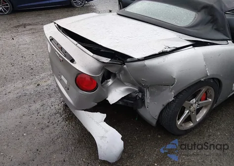 2006 Chevrolet Corvette из США, поврежденный, VIN 1G1YY36U765121653